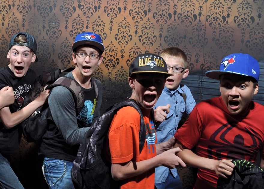 Haunted-House-Reactions-Nightmare-Fear-Factory-Canada