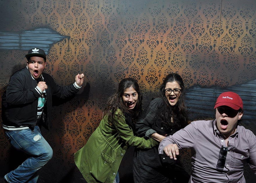 Haunted-House-Reactions-Nightmare-Fear-Factory-Canada