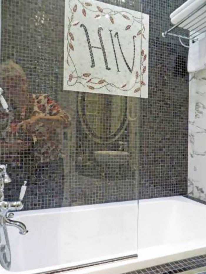 The Name Of The Hotel Is Henri 4