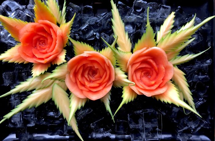 I’ve Transformed A Paw Paw Into Flowers In Only 10 Minutes To Decorate A Special Wedding Cake In Sydney I’ve Transformed A Paw Paw Into Flowers In Only 10 Minutes To Decorate A Special Wedding Cake In Sydney