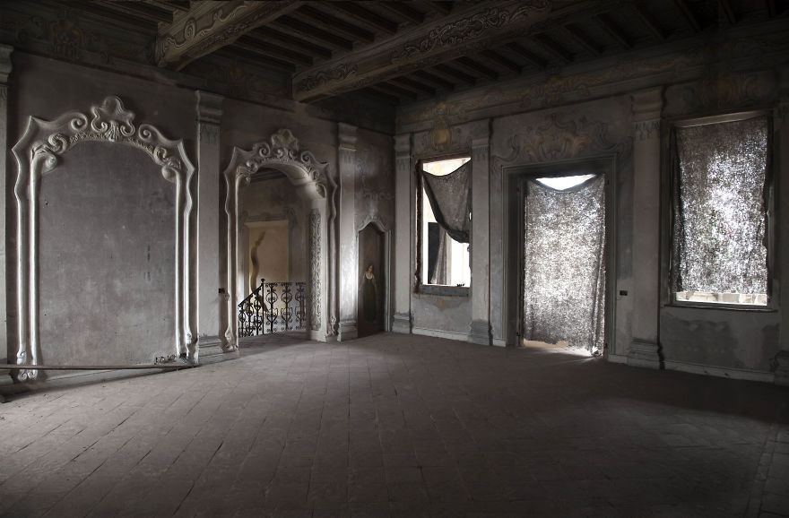 I Photographed An Abandoned Masterpiece In Italia