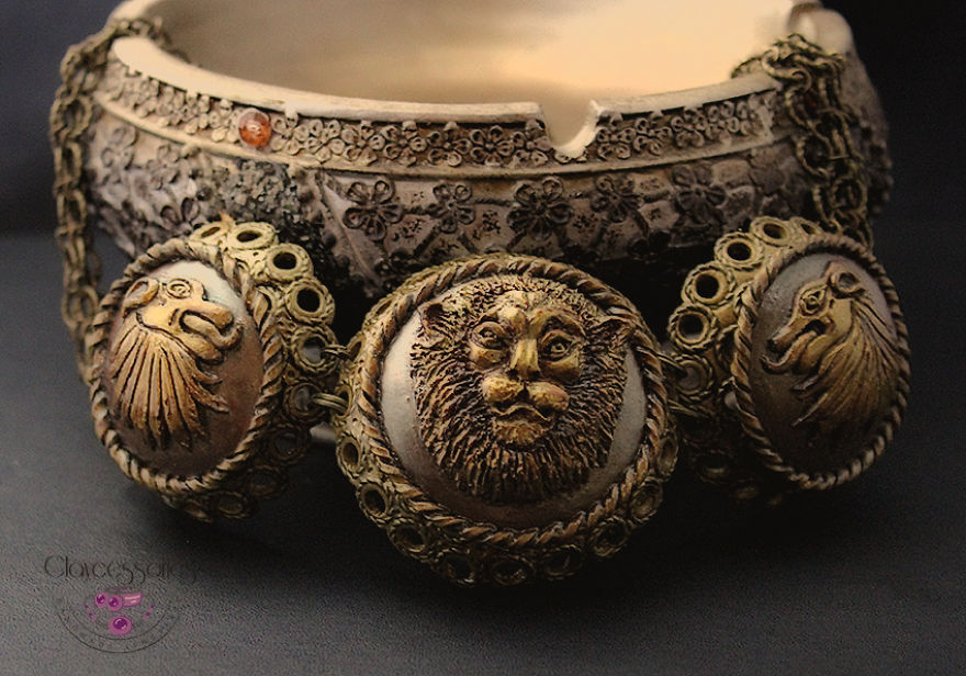 I Use Polymer Clay To Create Necklaces Inspired By Game Of Thrones