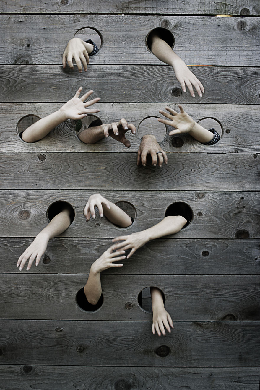 I Take My Kids Halloween To The Next Level With Eerie Photo Shoots