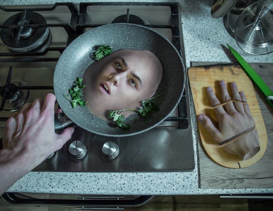 18-Year-Old Russian Artist Impresses With Surrealist Arts