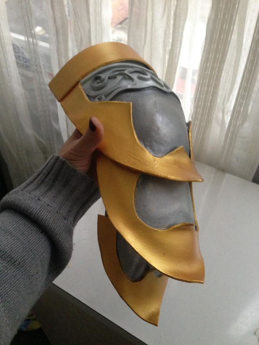 I Spend Hours Creating Cosplay Costumes From "Nothing"