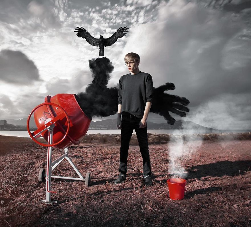 18-Year-Old Russian Artist Impresses With Surrealist Arts