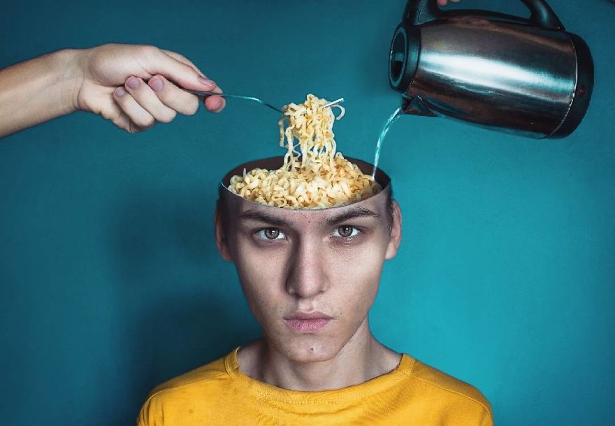 18-Year-Old Russian Artist Impresses With Surrealist Arts