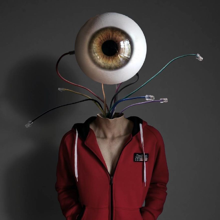 18-Year-Old Russian Artist Impresses With Surrealist Arts