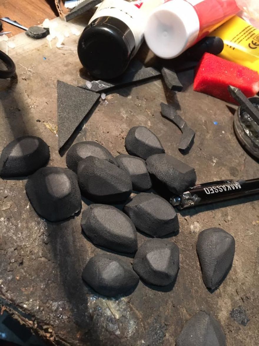 I Spend Hours Creating Cosplay Costumes From "Nothing"