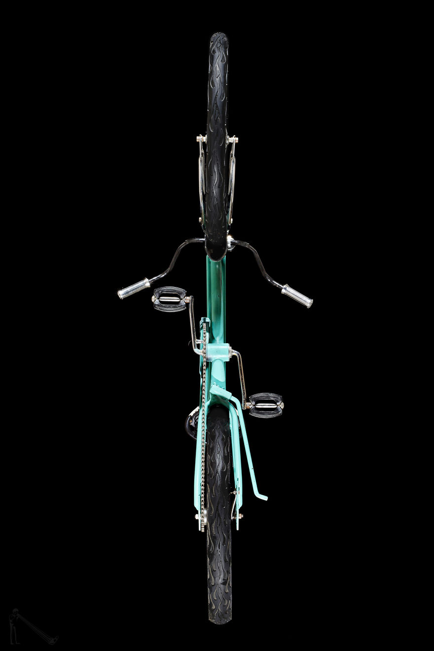 Under-Bikes: I Photograph Bicycles From Underneath