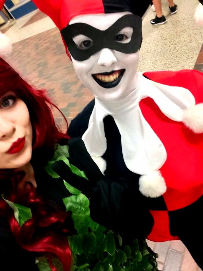 Harley Quinn And Poison Ivy