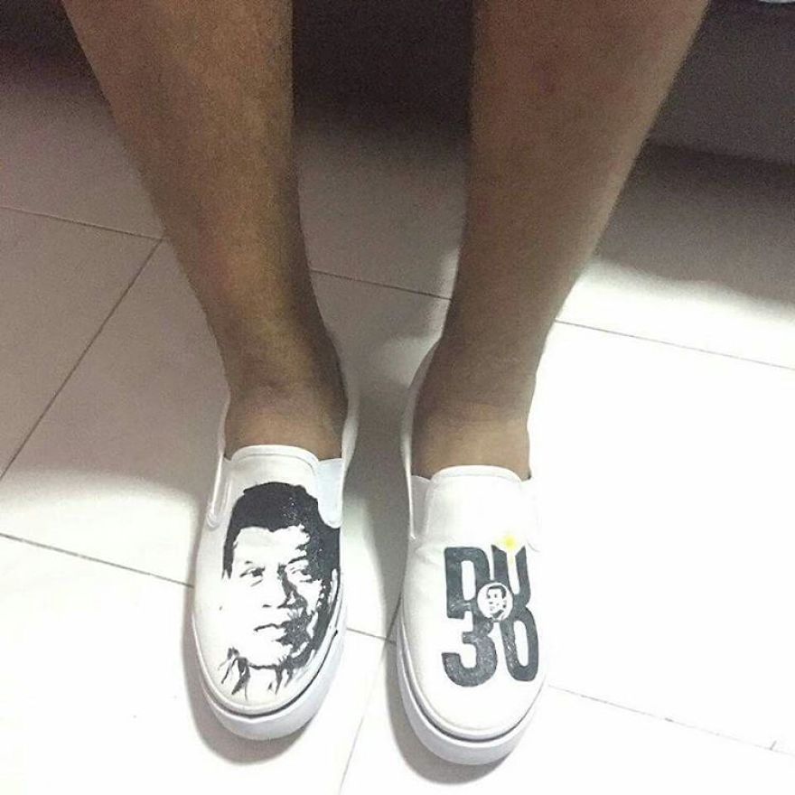 I Always Love Painting A Portrait But Now I'm Doing It Differently. Using Shoes As My Canvass :) I Always Love Painting A Portrait But Now I'm Doing It Differently. Using Shoes As My Canvass :)