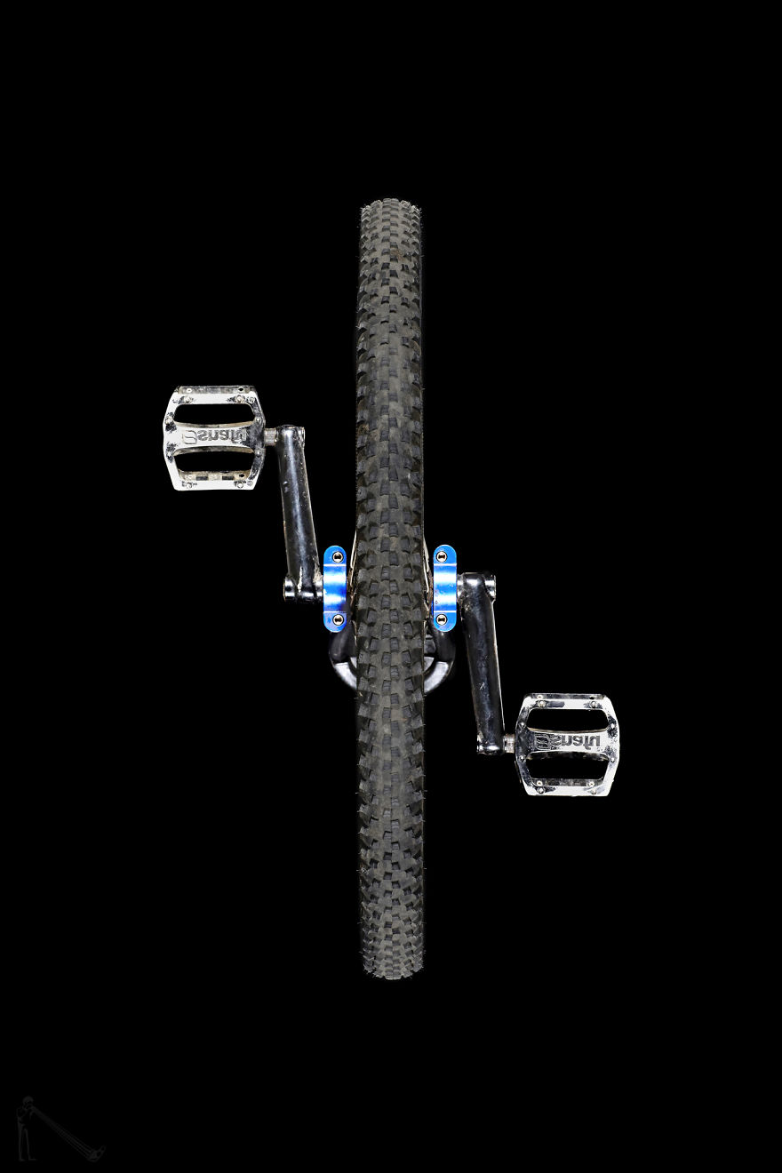 Under-Bikes: I Photograph Bicycles From Underneath