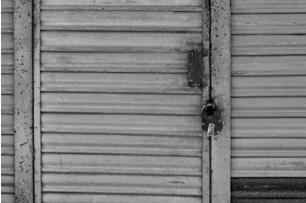 I Captured The Beauty Of Locked Gates Across My Country