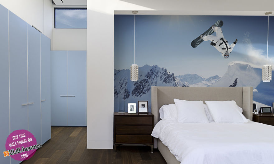 Snowboard Wall Decoration Ideas