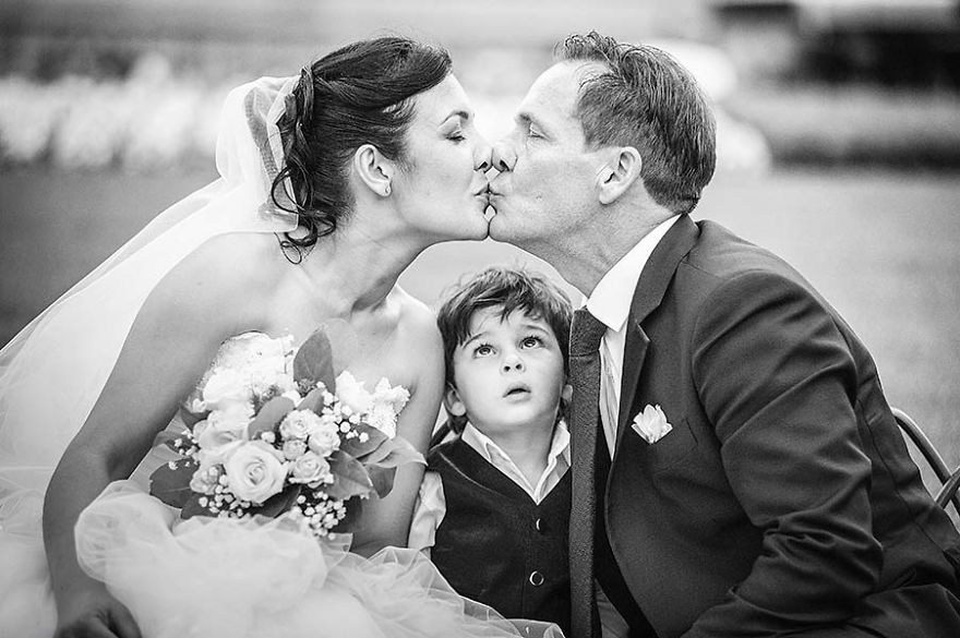 Award Winning Photographs Show The Excitement Of The Bride And Groom On A Great Wedding Day Award Winning Photographs Show The Excitement Of The Bride And Groom On A Great Wedding Day