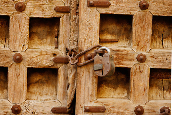 I Captured The Beauty Of Locked Gates Across My Country