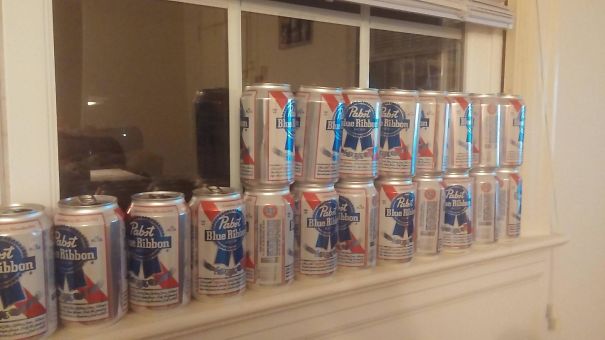 I'm Building A Wall So My Neighbors Can't See Me Drinking And Won't Suspect Me Of Being A Drunk