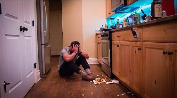 My Buddy Dropped His Burrito After A Long Night Of Drinking. This Is What Defeat Looks Like