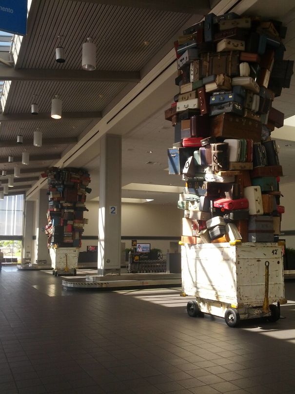 Columns In The Baggage Claim Area Of The Sacramento Airport