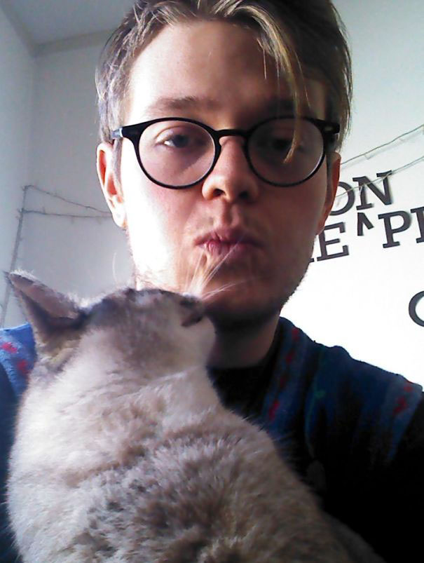 How Do You Tell Your Girlfriend Her Cat Loves You More Than Her?