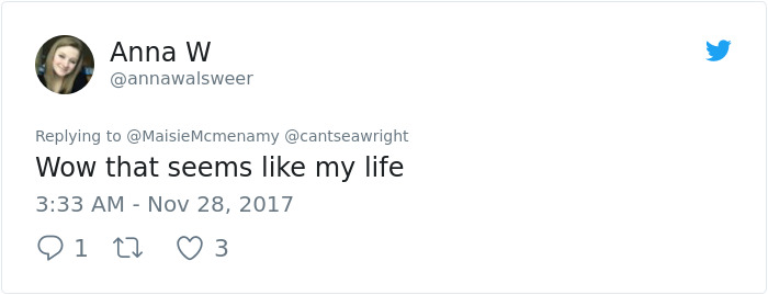 This Family's Christmas Card Goes Viral After People Notice One Savage Detail This Family's Christmas Card Goes Viral After People Notice One Savage Detail