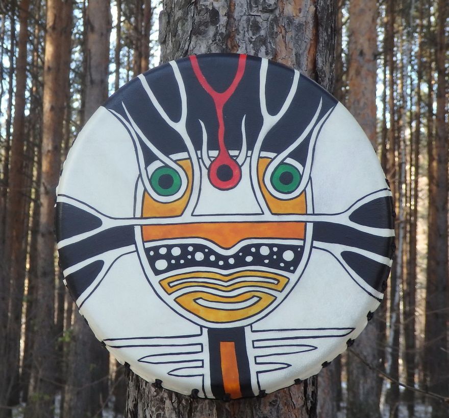 Savage Aesthethics: A Married Couple Recreates Amazingly Beautiful Ritual Siberian Drums