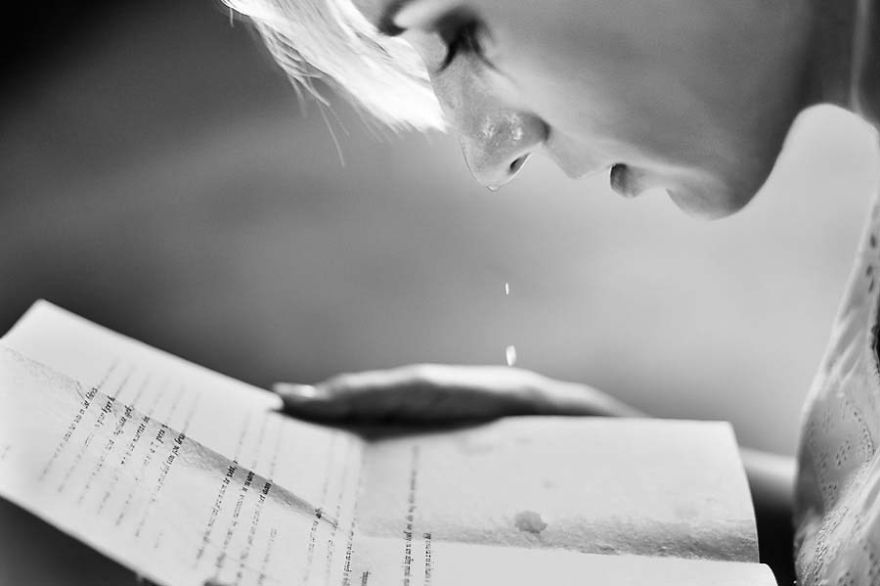 Award Winning Photographs Show The Excitement Of The Bride And Groom On A Great Wedding Day