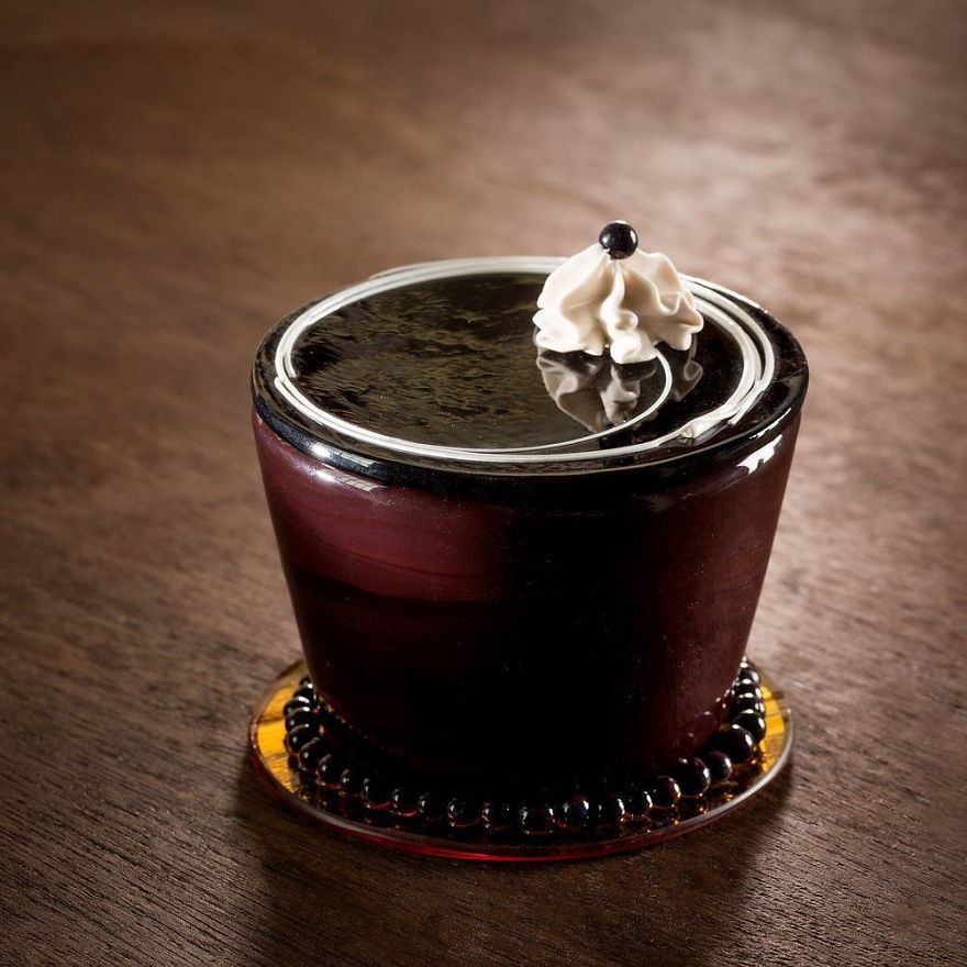 Believe Me, These Wonderful Desserts Are Porcelain Sculptures