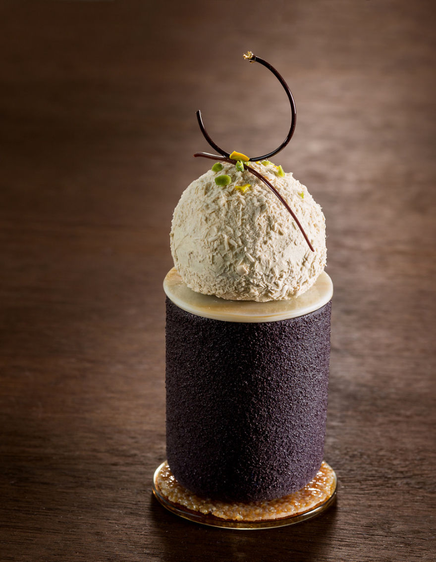 Believe Me, These Wonderful Desserts Are Porcelain Sculptures