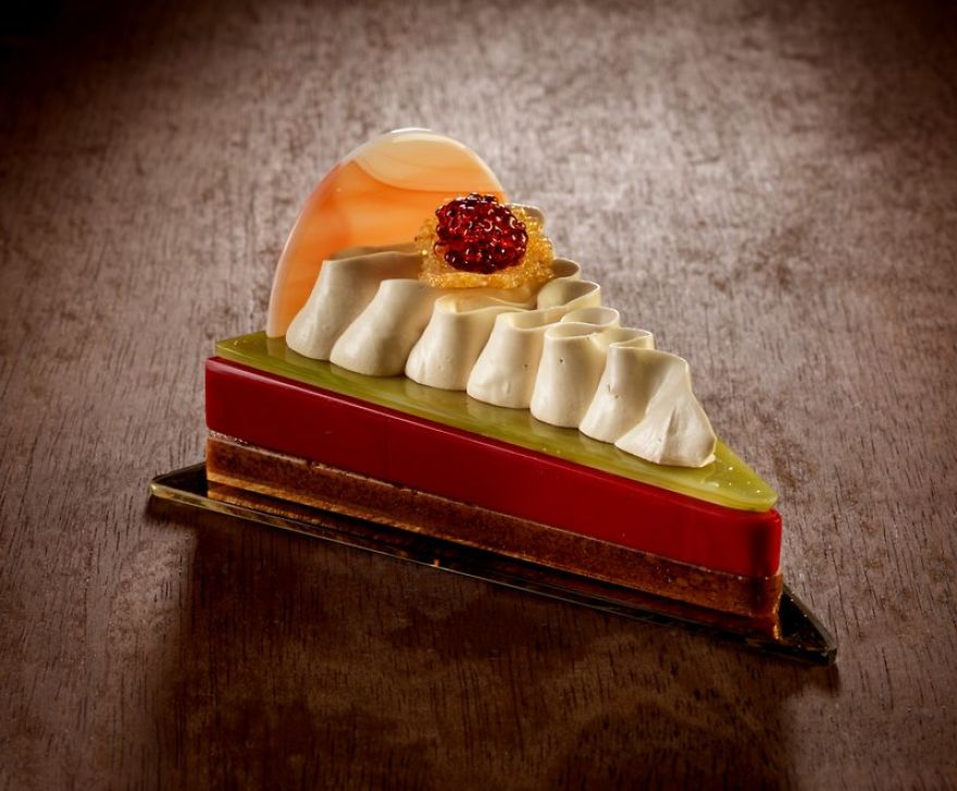 Believe Me, These Wonderful Desserts Are Porcelain Sculptures