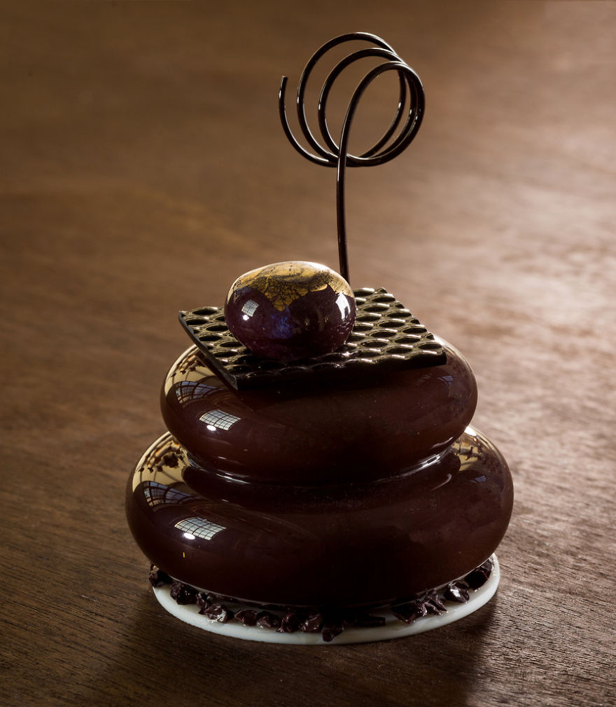 Believe Me, These Wonderful Desserts Are Porcelain Sculptures