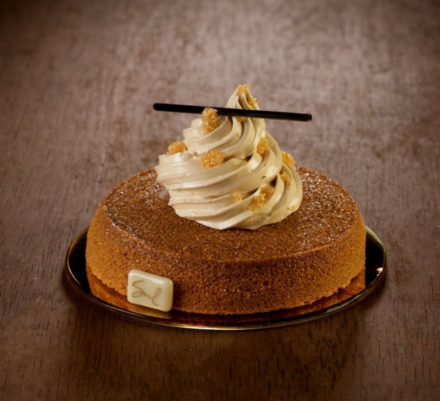 Believe Me, These Wonderful Desserts Are Porcelain Sculptures