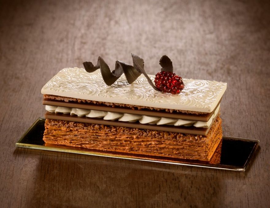 Believe Me, These Wonderful Desserts Are Porcelain Sculptures