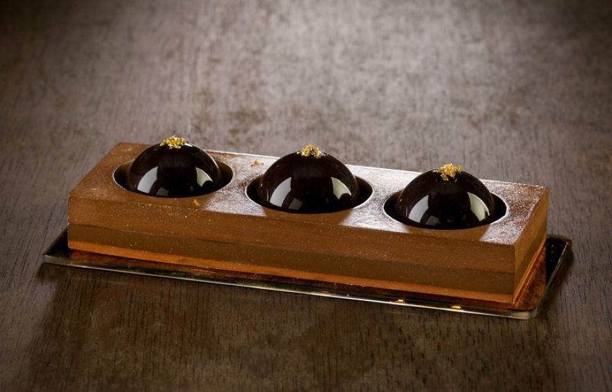 Believe Me, These Wonderful Desserts Are Porcelain Sculptures