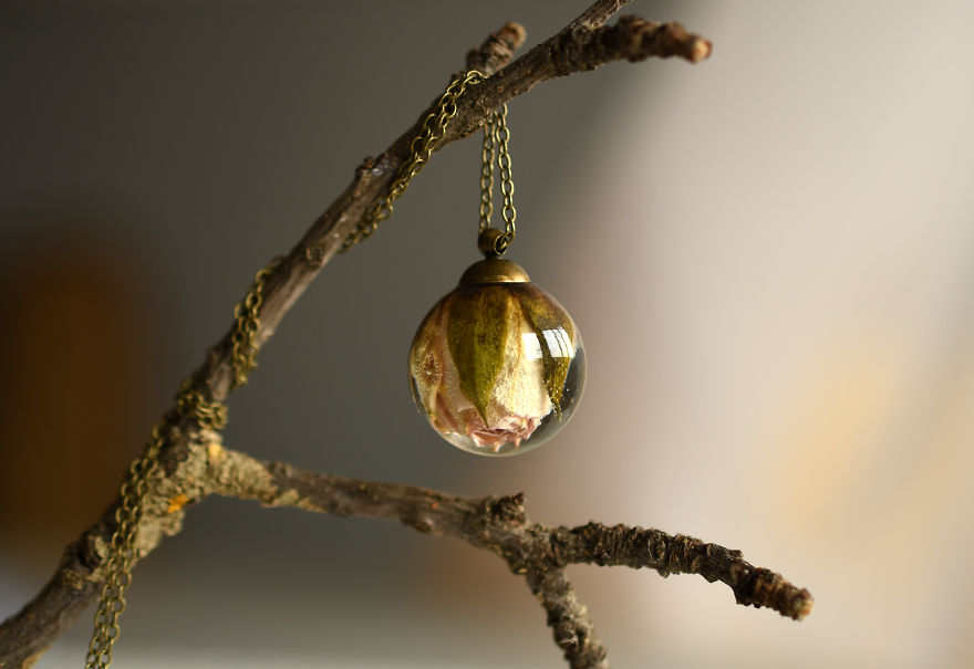 I Make Resin Jewelry Out Of Real Flowers