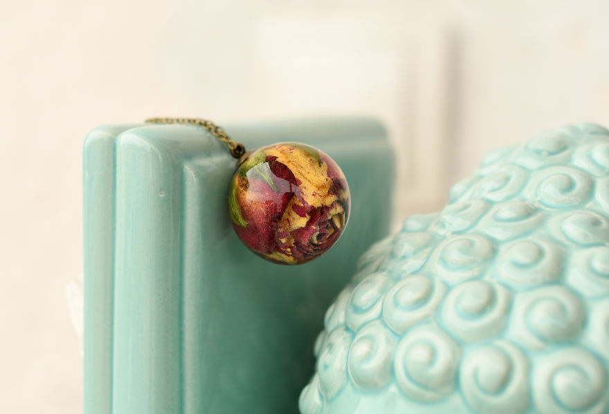 I Make Resin Jewelry Out Of Real Flowers