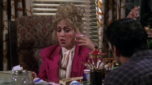 Friends-Season-6-Episode-4-21-b542-5a0950368e797.jpg