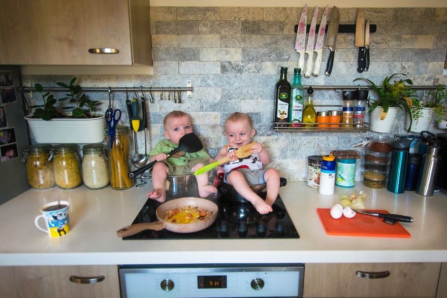 When I Make An Omlet In The Morning, I Have 2 Little Helpers...