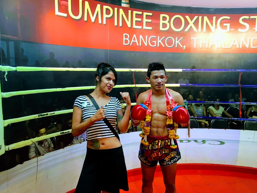 I Am An Artist Who Lives Out Of My Luggage So I Can Travel The World I Am An Artist Who Lives Out Of My Luggage So I Can Travel The World