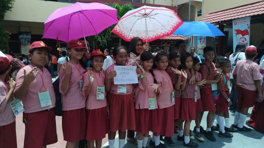 These Indonesian Students Amaze Us With Their Spirit, Proving How Amazing An Opportunity Can Be These Indonesian Students Amaze Us With Their Spirit, Proving How Amazing An Opportunity Can Be