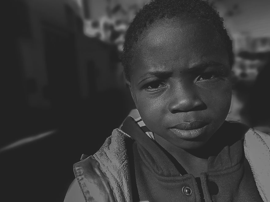 I Took Some Pictures With My Smartphone, While They Are Talking About Cheap Dlsr ...