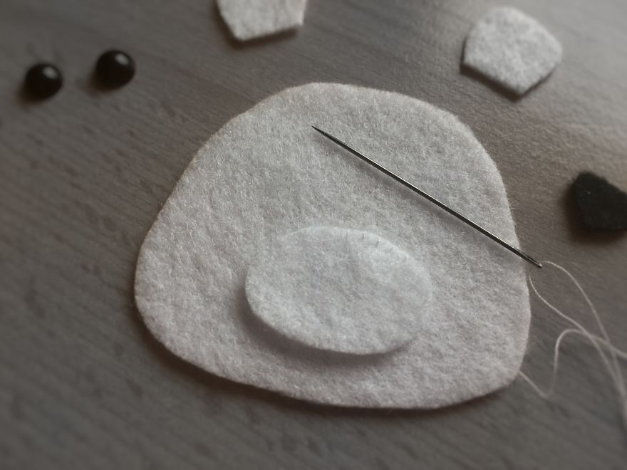 How To Sew A Felt Polar Bear Explained In 12 Simple Steps How To Sew A Felt Polar Bear Explained In 12 Simple Steps