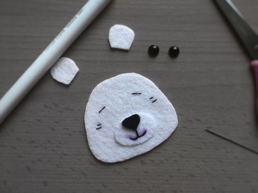 How To Sew A Felt Polar Bear Explained In 12 Simple Steps How To Sew A Felt Polar Bear Explained In 12 Simple Steps