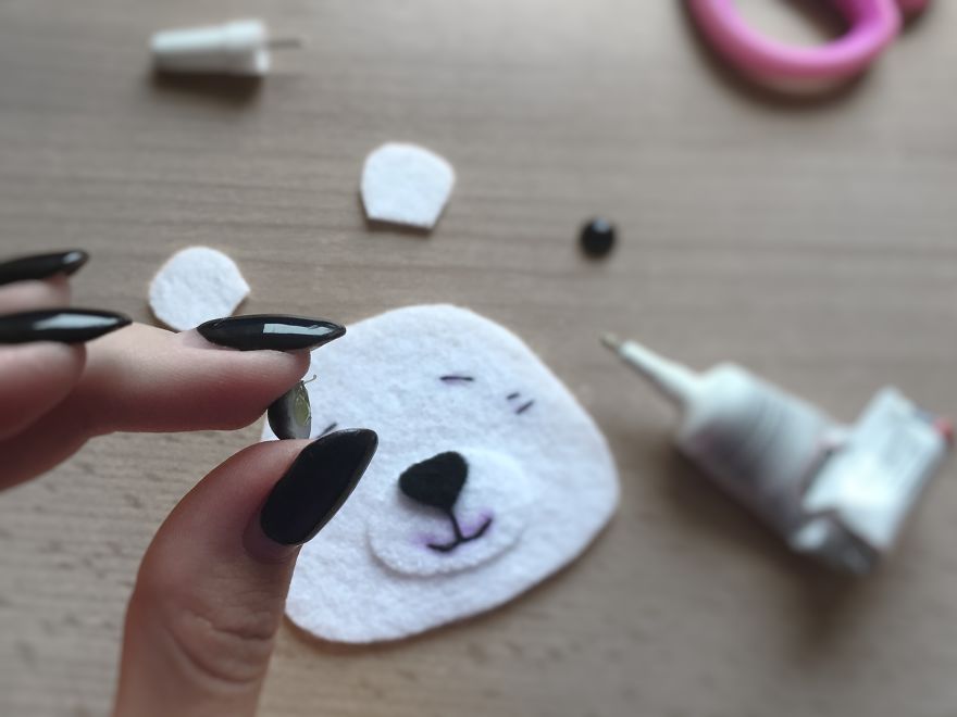 How To Sew A Felt Polar Bear Explained In 12 Simple Steps How To Sew A Felt Polar Bear Explained In 12 Simple Steps