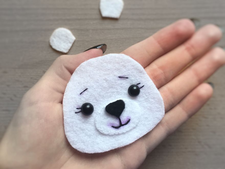 How To Sew A Felt Polar Bear Explained In 12 Simple Steps How To Sew A Felt Polar Bear Explained In 12 Simple Steps