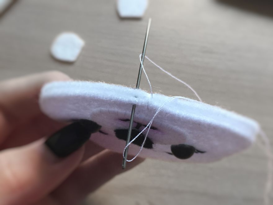 How To Sew A Felt Polar Bear Explained In 12 Simple Steps How To Sew A Felt Polar Bear Explained In 12 Simple Steps