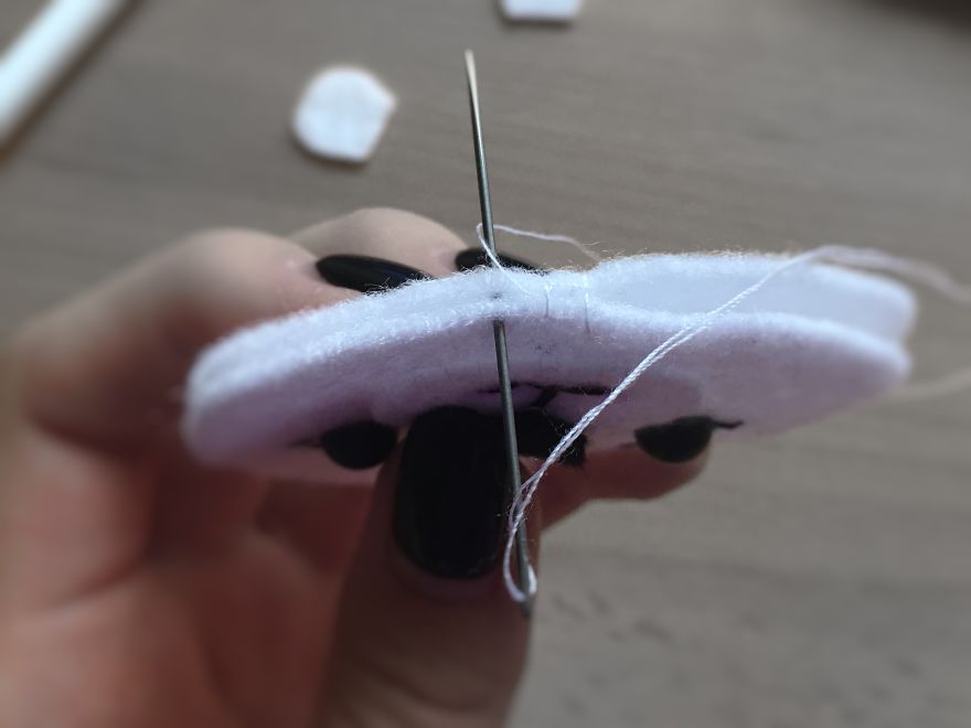 How To Sew A Felt Polar Bear Explained In 12 Simple Steps How To Sew A Felt Polar Bear Explained In 12 Simple Steps