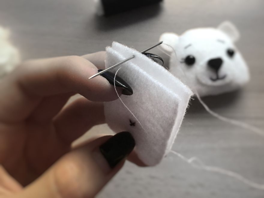 How To Sew A Felt Polar Bear Explained In 12 Simple Steps How To Sew A Felt Polar Bear Explained In 12 Simple Steps