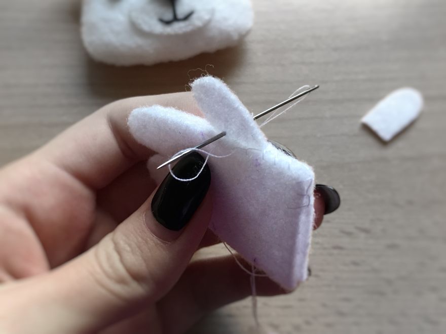 How To Sew A Felt Polar Bear Explained In 12 Simple Steps How To Sew A Felt Polar Bear Explained In 12 Simple Steps